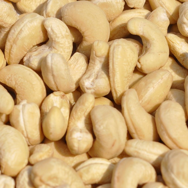 Organic Cashew Premium Whole (W320) 250g